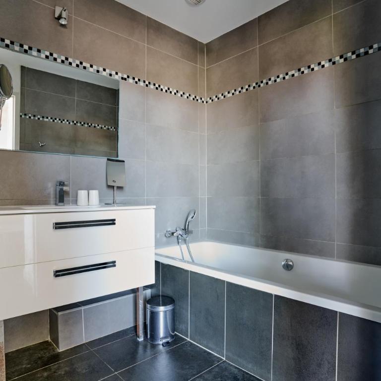 Sérénité au fil de l'eau Appartement de standing - Appartamento con 2 Camere da Letto - 25