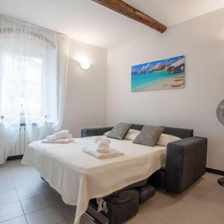 La casa di Adry - Two-Bedroom Apartment - 15