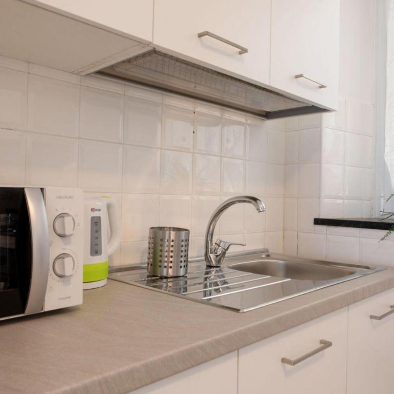 La casa di Adry - Two-Bedroom Apartment - 8
