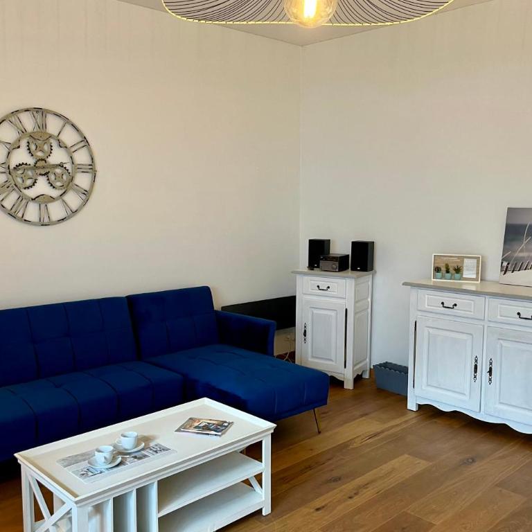 Maison "Les Roses Trémières" à deux pas de la mer - Vacation Home - 5