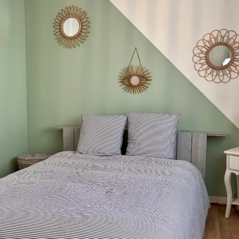 Maison "Les Roses Trémières" à deux pas de la mer - Vacation Home - 14