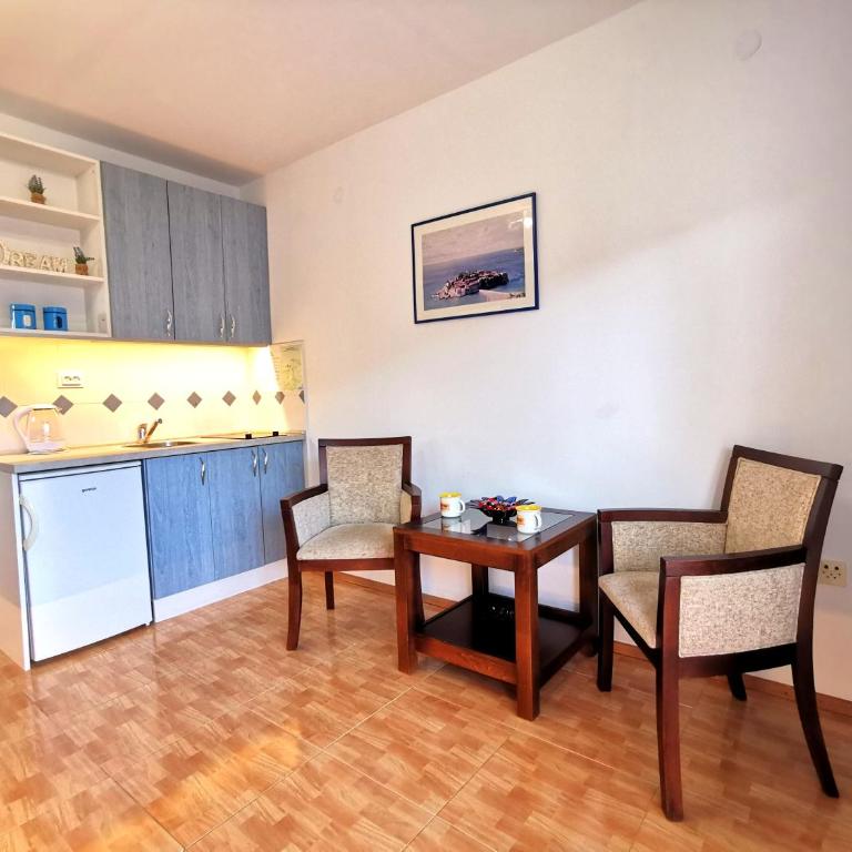 Durakovic Apartments - Studio with Sea View - 12