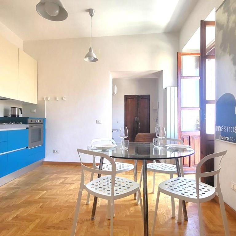 Pisani 19 - Appartamento con 2 Camere da Letto - 42
