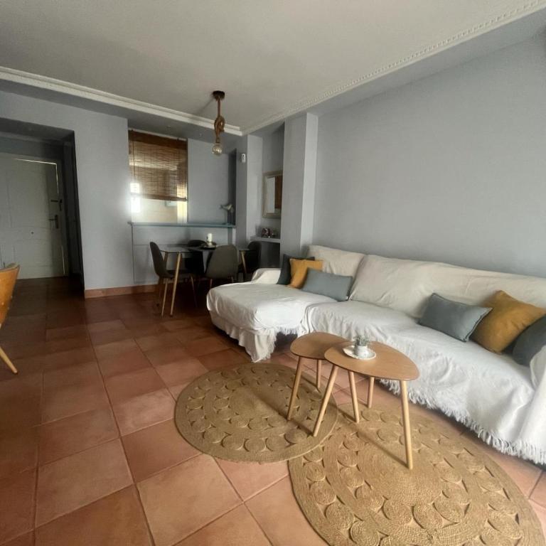 Red Sea Rent Home La veleta Torrevieja ALICANTE - Three-Bedroom Apartment - 8