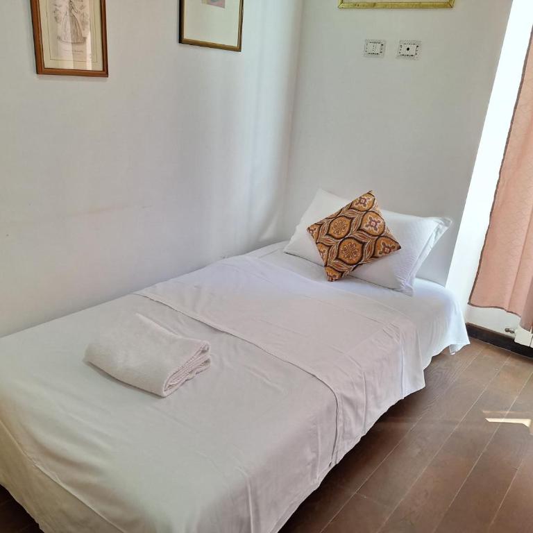 Casa Fanti 57 - Camera Matrimoniale con Bagno Privato - 16