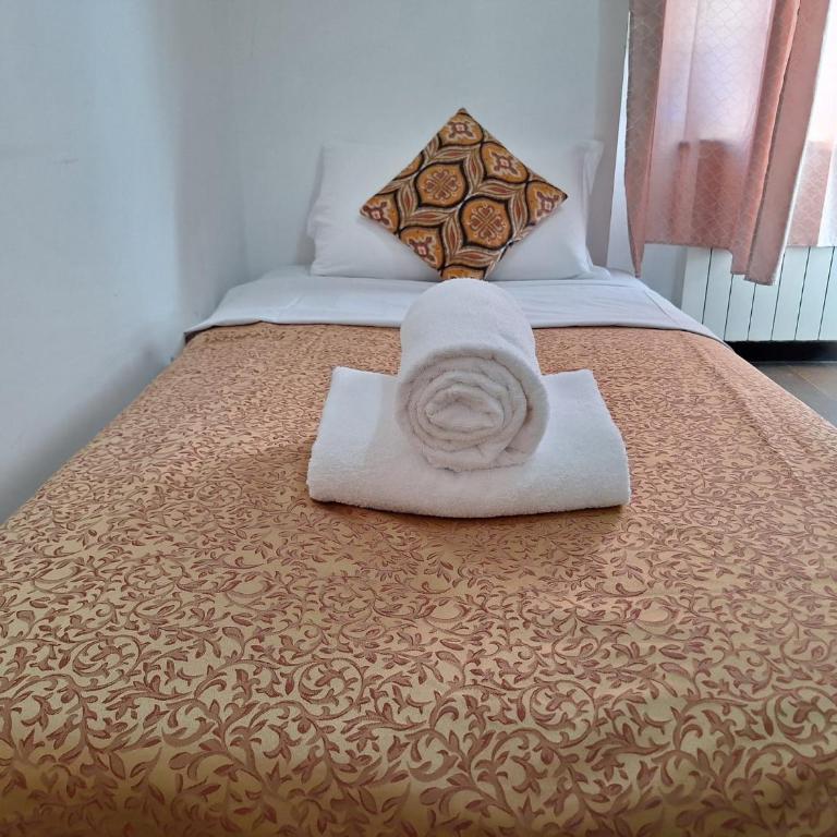 Casa Fanti 57 - Camera Matrimoniale con Bagno Privato - 6