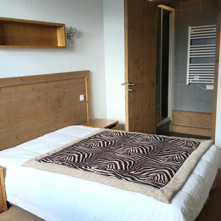 Arc 1600: Appartement 3 pièces, 8 personnes, piscine, parking - FR-1-411-941 - Apartment - 4