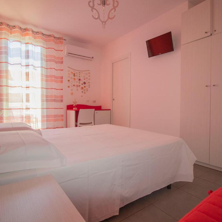 Hotel Arte Mare - camere in via del mulino 45 - Camera Matrimoniale Superior - 14