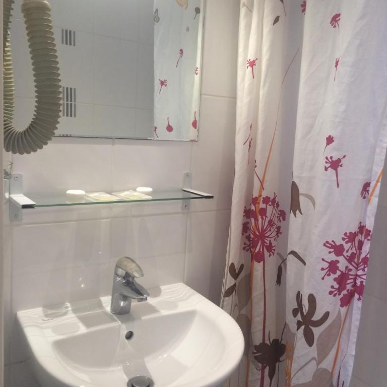 Hotel Cluny Sorbonne - Chambre Double - 10