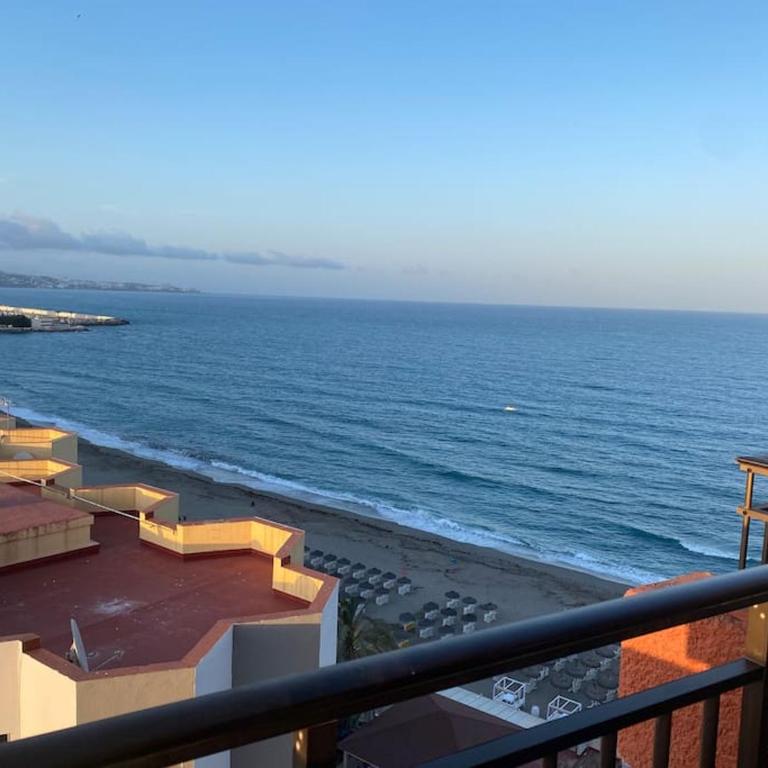 Moderno en primera línea de playa - One-Bedroom Apartment - 31