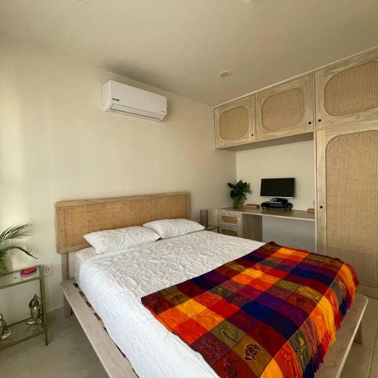 Hermosa Casa de 3 pisos en Condominio de lujo Playa del Carmen - Three-Bedroom Villa - 24