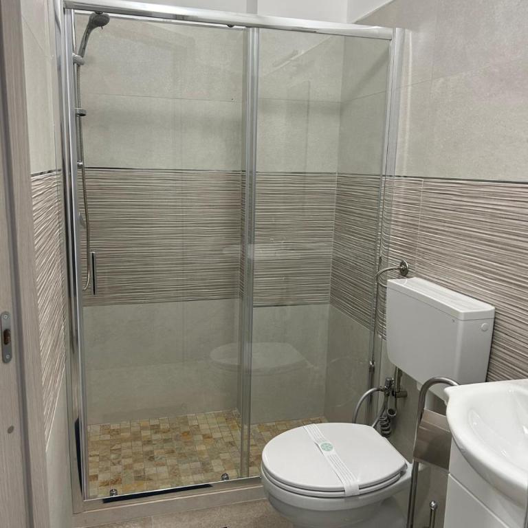 CASA DI ANGELA 2.0 - Camera Quadrupla con Bagno Privato - 10