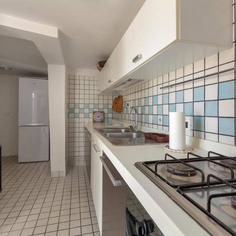 Villa Greca by BarbarHouse - Four-Bedroom House - 21
