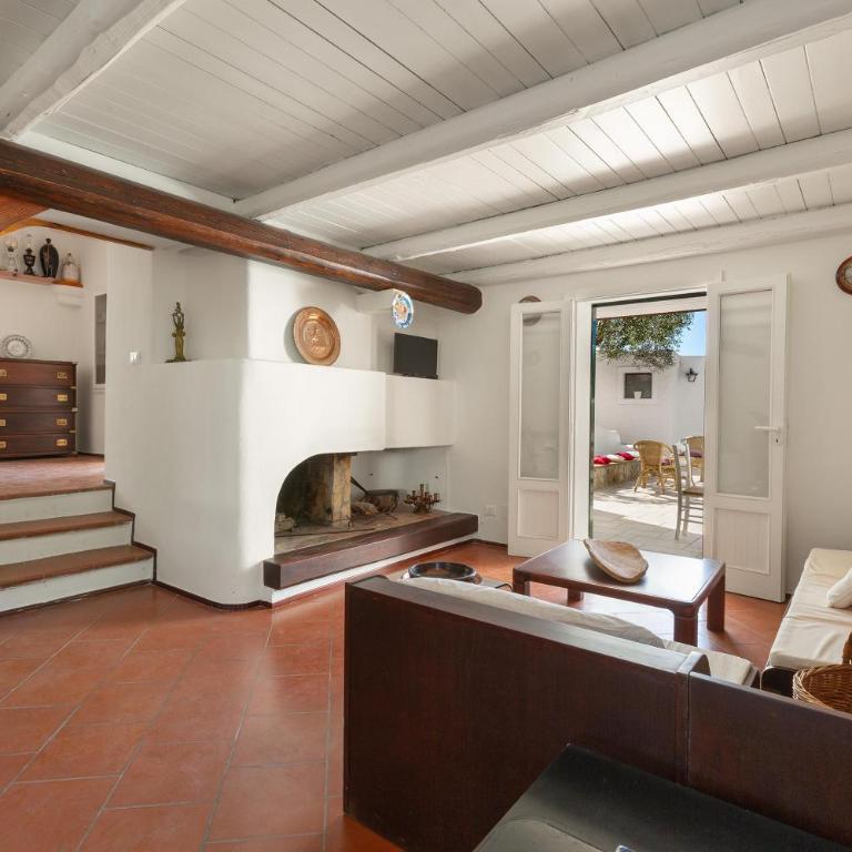 Villa Greca by BarbarHouse - Four-Bedroom House - 18