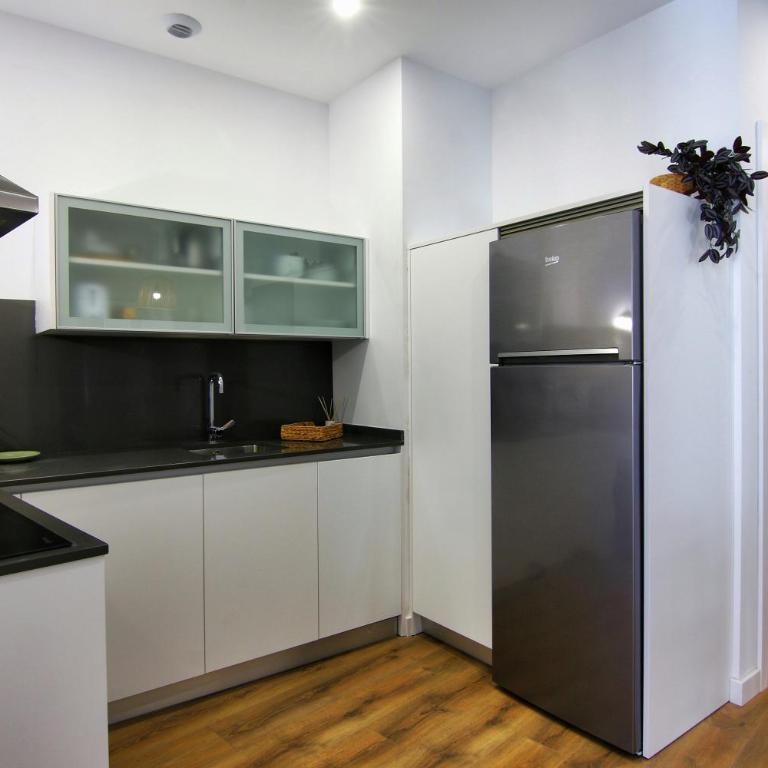 Apartamentos Almada - calle Alfonso - Plaza SAS - Apartamento de 2 dormitorios - 9