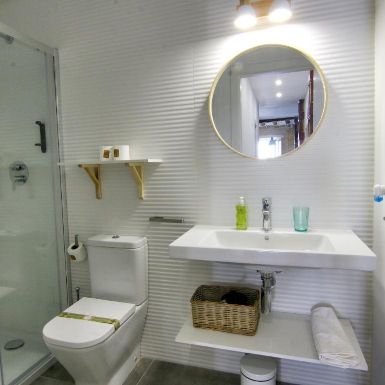 Apartamentos Almada - calle Alfonso - Plaza SAS - Apartamento Deluxe de 2 dormitorios - 1