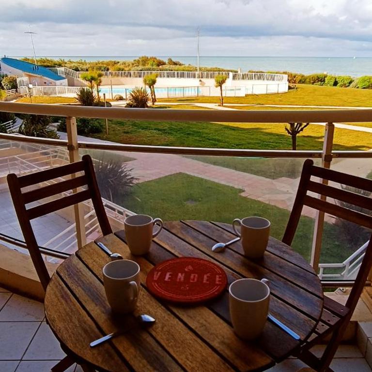 Grand Bleu 2 - Balcon sur l océan, piscine et parking - Apartment with Sea View - 10