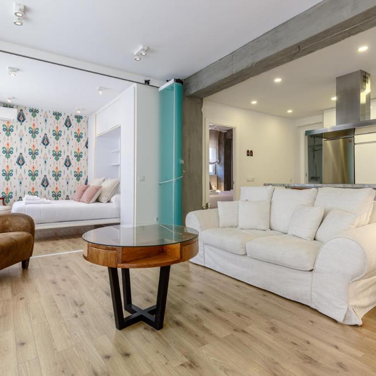 Six Apartments by Caleta Homes - Apartamento con balcón - 11