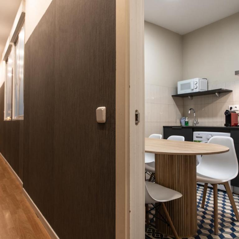 Suites You Zinc - Apartment mit 2 Schlafzimmern und Balkon (5-6 Erwachsene) - 9