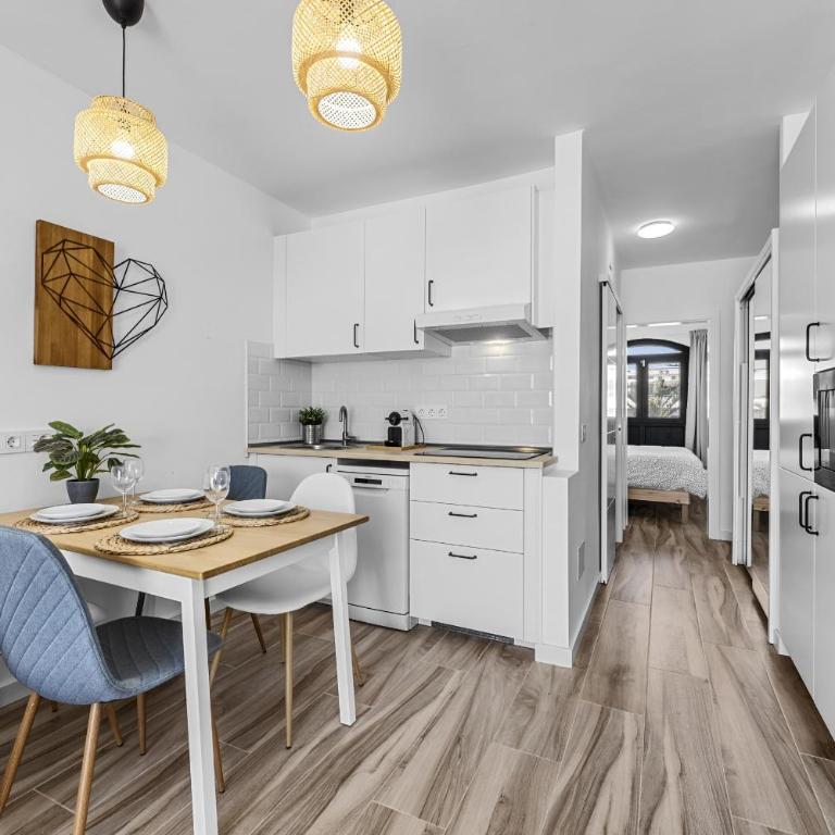 Casahost Arrocha Seaview - Apartment - 15