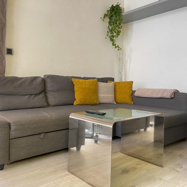 Duplex Lof in Gracia Downstair - Two-Bedroom Apartment - 8
