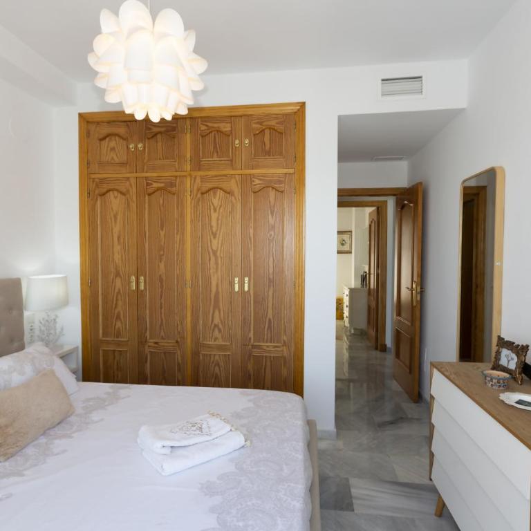 Precioso adosado con jacuzzi en Marina del Este - Casa de 3 dormitorios - 60