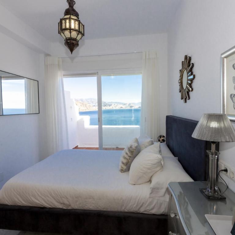Precioso adosado con jacuzzi en Marina del Este - Casa de 3 dormitorios - 63