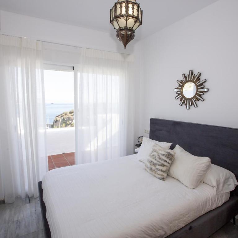 Precioso adosado con jacuzzi en Marina del Este - Casa de 3 dormitorios - 80