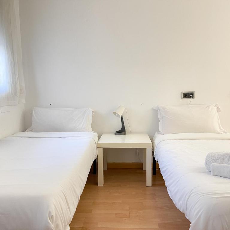 Duplex Lof in Gracia Downstair - Two-Bedroom Apartment - 16