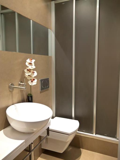 Flat with views to Sagrada Famila - Apartment - 4