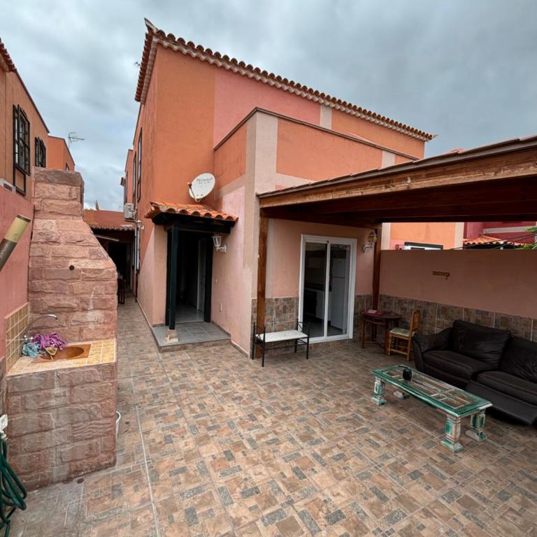 REOLA Home - Casa de 3 dormitorios - 1