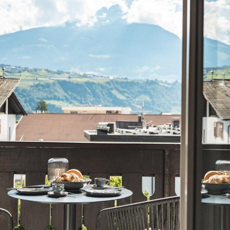 LUXE VISTA City Apartments Algund - Appartamento con 1 Camera da Letto, Balcone e Vista Montagna - 4