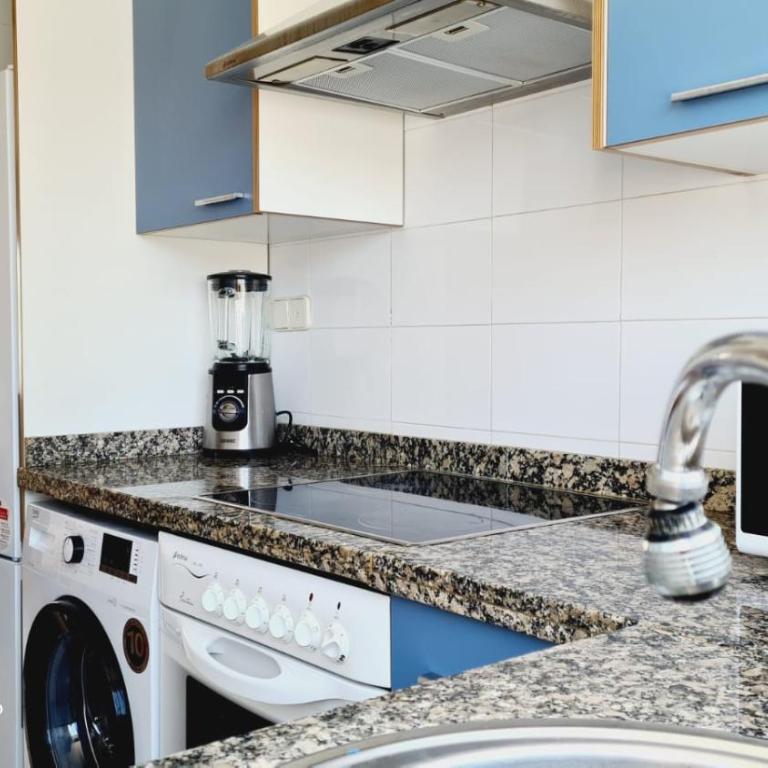 Serena Mar by Azahar Stay - Three-Bedroom Apartment - 14