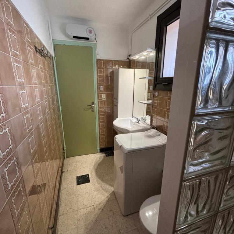 Studio bord de mer avec terrasse et parking - Le Géranium - Appartement 1 Chambre - 12