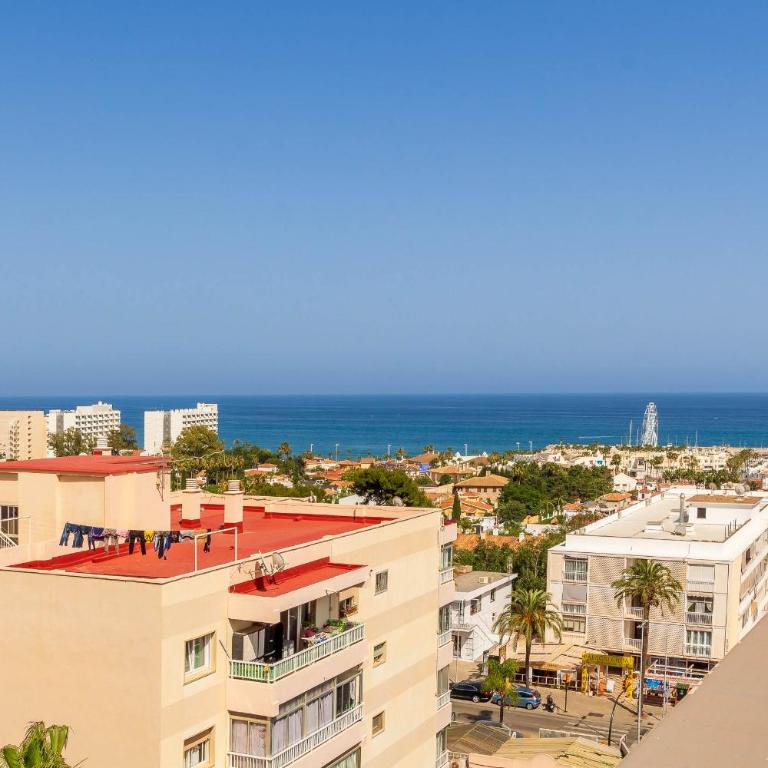 Marysol 32 By IVI Real Estate - Three-Bedroom Apartment - 23