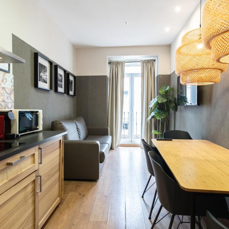 Suites You Zinc - Superior Apartment mit Balkon (4 Erwachsene) - 1