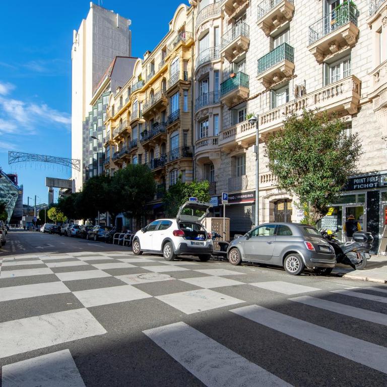 #34 2P Raimbaldi central 2balconies / AC & WIFI - One-Bedroom Apartment - 19