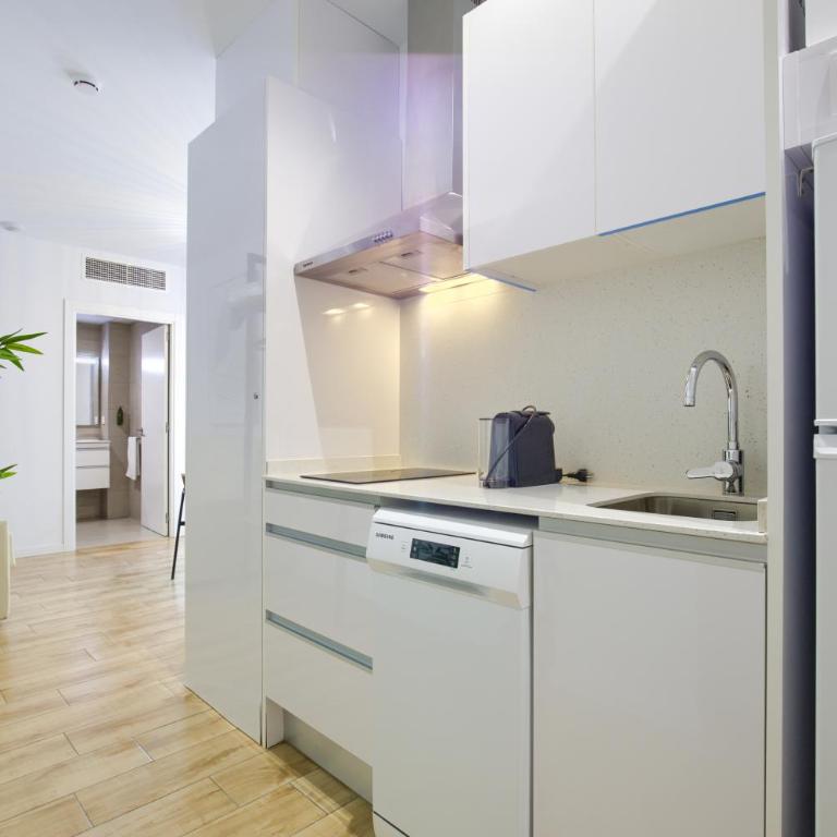Arena 20 Suites - Studio with Terrace - 12