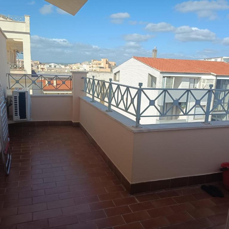 Kennedy Family Apts - Two-Bedroom Apartment with Terrace - 12