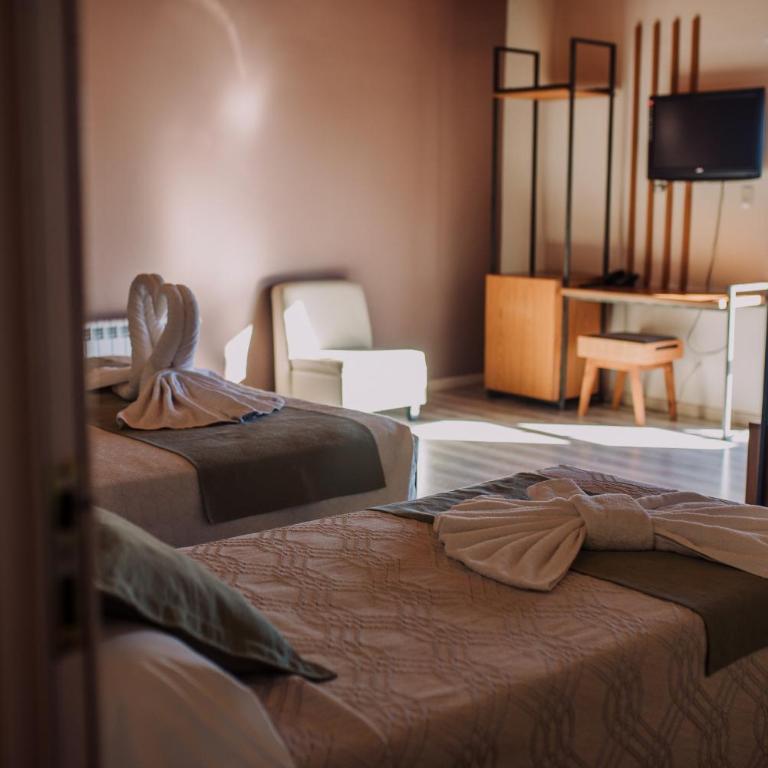 Hotel Maggio - Habitación Cuádruple Clásica - 1