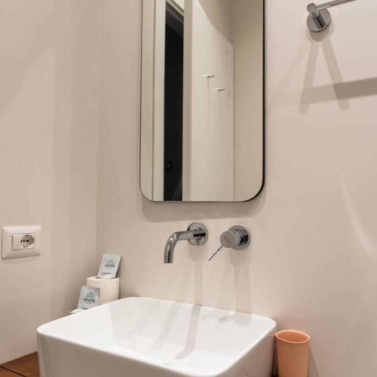 Youhosty - Ticinese Suite 3 - Appartamento con 1 Camera da Letto - 5