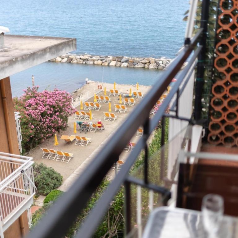 25trilocale Vista Mare e spiaggia Amazzonia style - Apartment mit 1 Schlafzimmer - 16