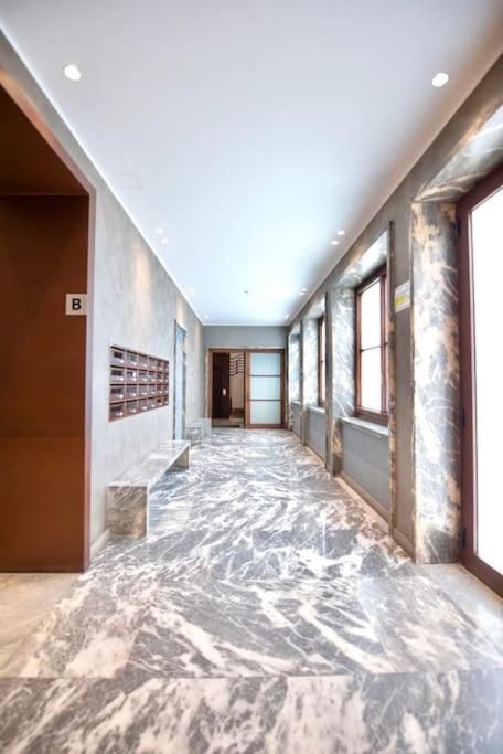 WHITE ROMA - elegant and comfortable - One-Bedroom Apartment with Terrace - 22