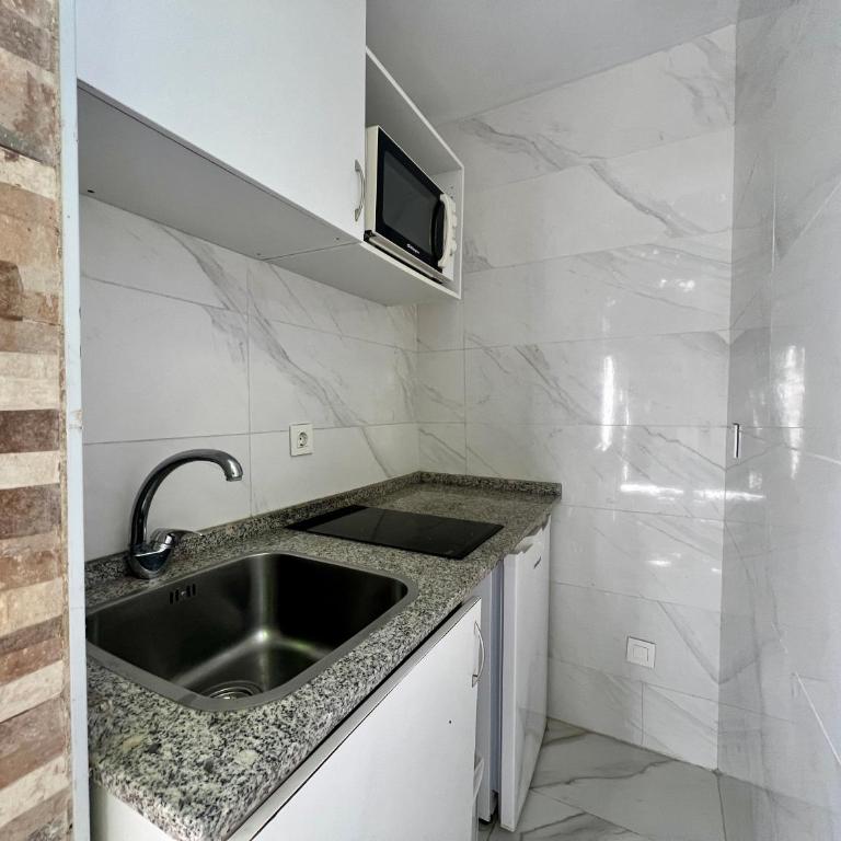 Boutique Princesa - Estudio con terraza - 5