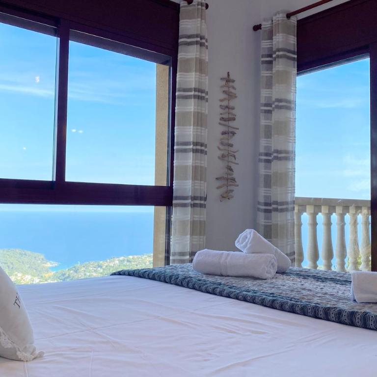 Villa Violetas - Magnificent sea view, 8 pers and baby cot available, quiet area - Villa con vistas al mar - 3
