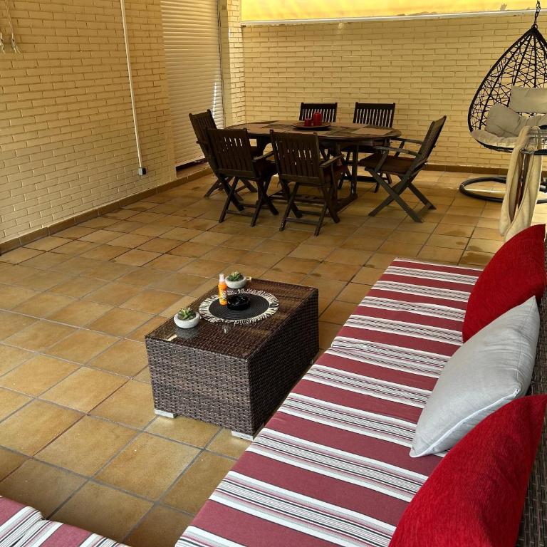 Albir Calle Pau Casals - Two-Bedroom Apartment - 6