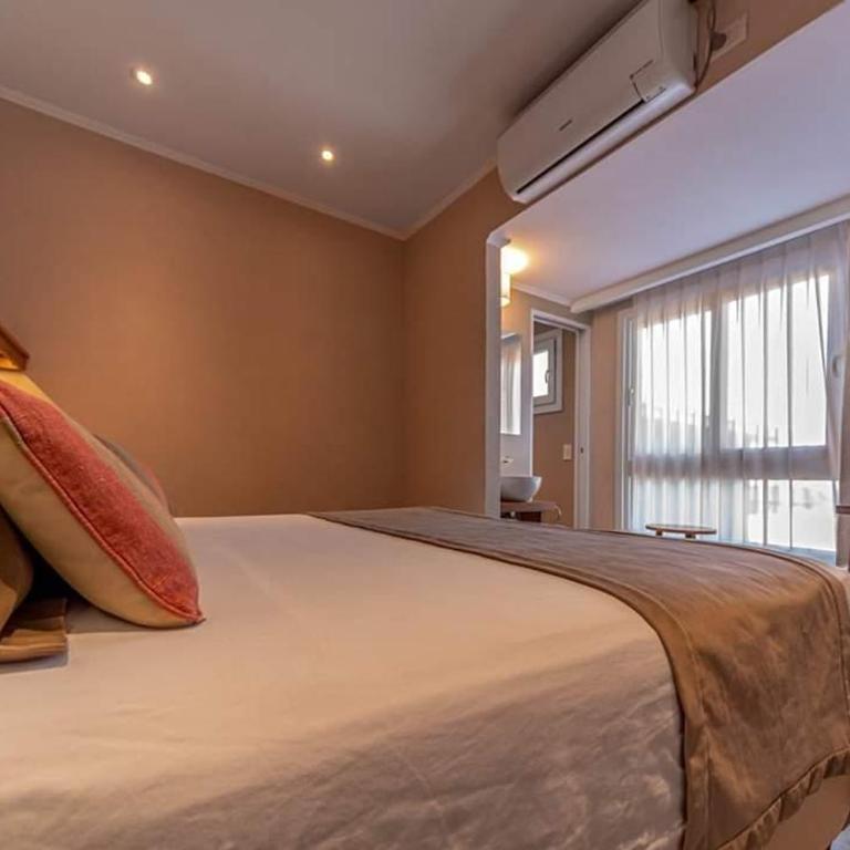 Romina Art Hotel - Habitación con cama grande - 1