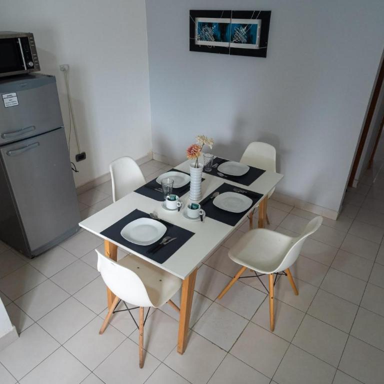 Departamentos Marilian - Apartamento de 1 dormitorio - 83