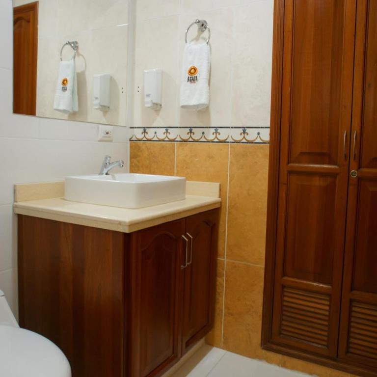 Hotel Agata Boutique pinares Pereira - Habitación Doble con cama supletoria - 1 o 2 camas - 6