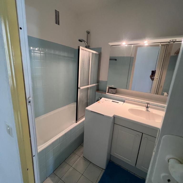 Apparemment vue mer avec parking - One-Bedroom Apartment - 15